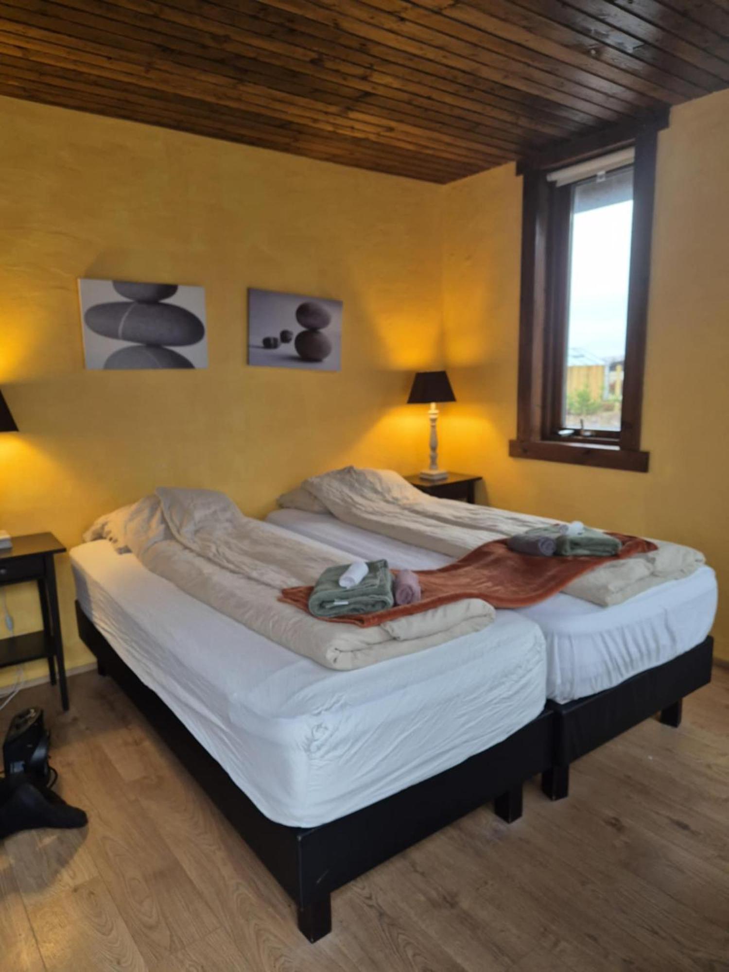 Beautiful Guestroom To Rent With A Mountain View Laugarvatn Exterior foto